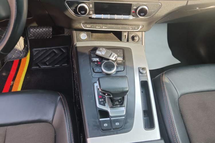 Used Audi Q5L 2020 40 TFSI Prestige Edition