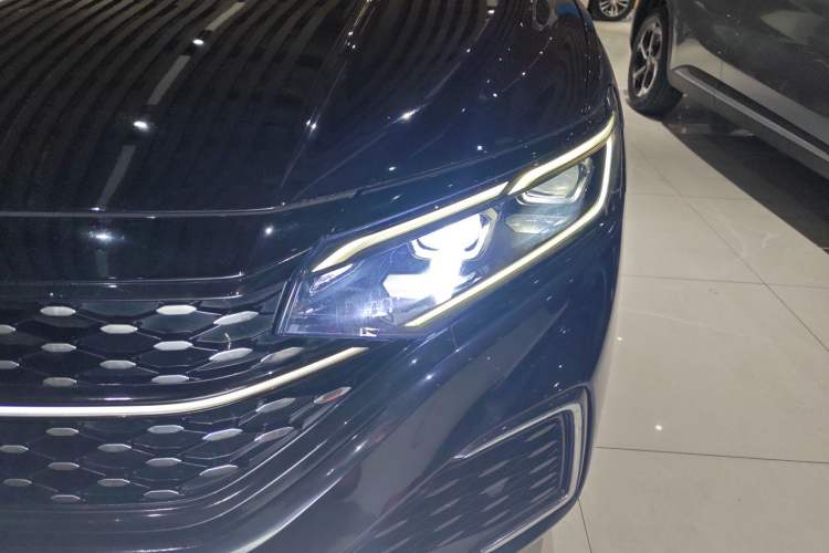 Used Volkswagen Passat 2022 330TSI Starry Luxury Edition