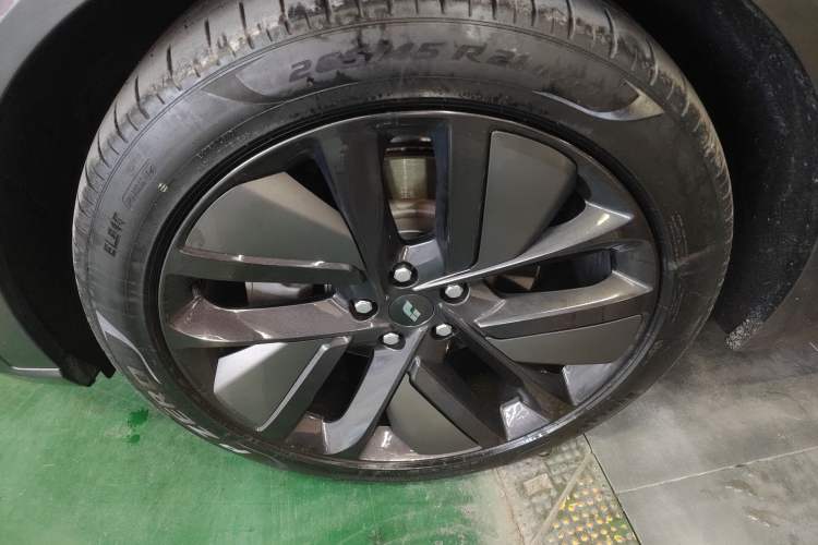 Used Li Auto L9 2022 Max model