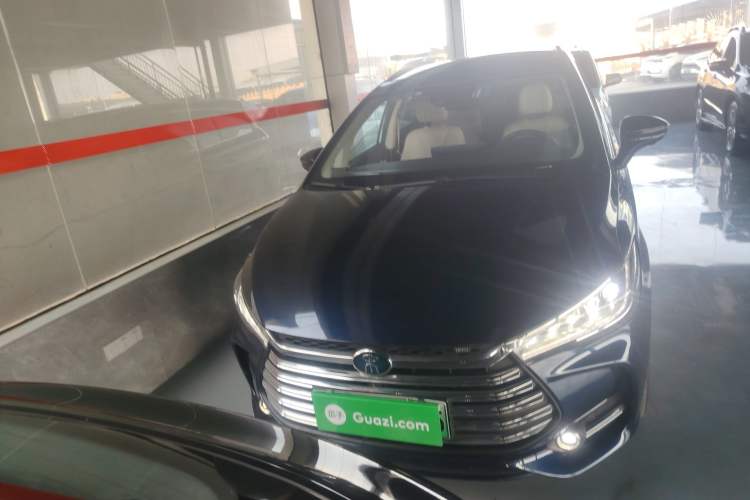 Used BYD Song MAX New Energy 2019 DM 1.5T Smart Connect Zhiyao Model 6 Seats China VI Standard
