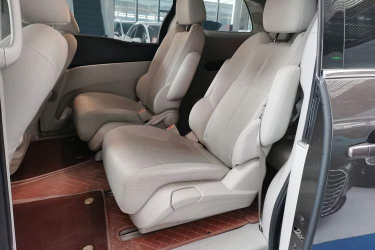 Used Buick GL8 2021 Land Cruiser Executive Class 652T Comfort Model
