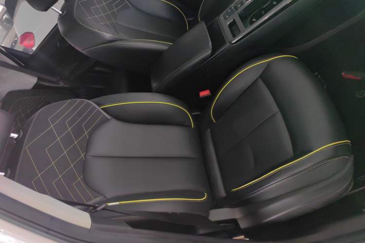 Used Roewe RX5 2021 PLUS 330TGI Automatic National Trend Intelligent Deluxe Edition