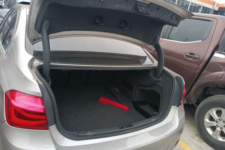 Used BMW 3 Series 2016 320Li Ambition Model