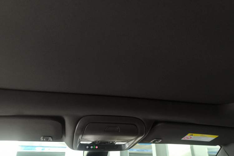 Used Cadillac XT5 2022 2.0T Two-Wheel Drive Luxury Version