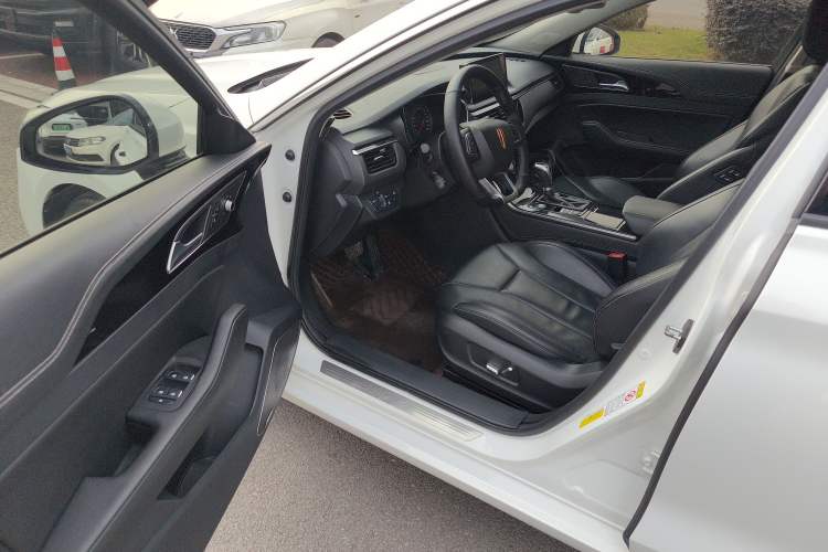 Used Hongqi H5 2019 30TD Smart Connect Dynamic Edition
