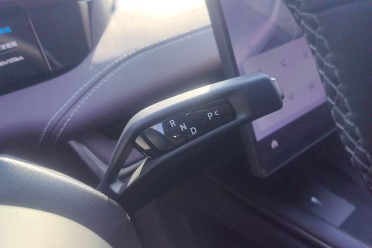 Used  SU7 2024 Rear-Drive Long-Range Intelligent Driving Version
