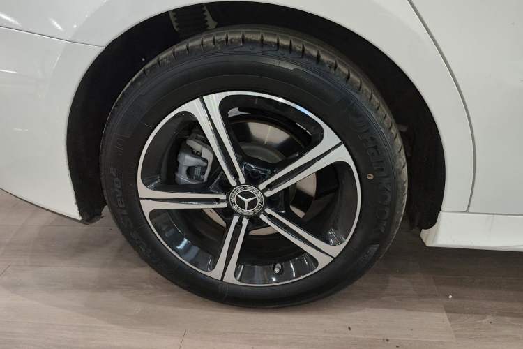 Used Mercedes-Benz A-Class 2025 A 200 L Fashion Model
