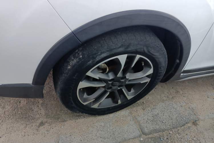 Used Geely Auto Vision X3 2019 Upgraded Model 1.5L CVT Prestige Version
