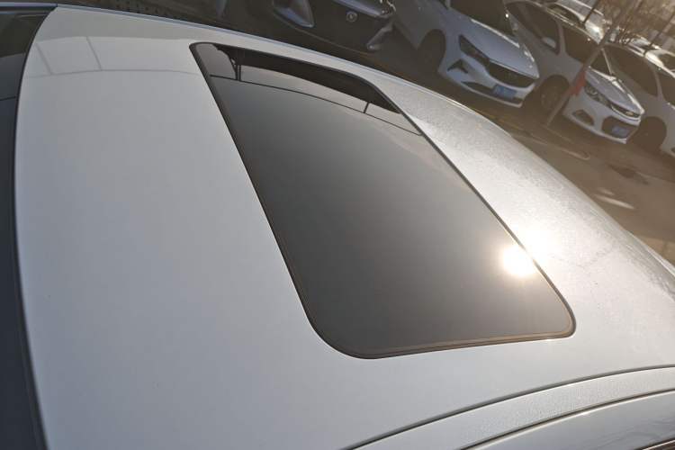 Used Citroen C5 2014 1.6T Automatic Luxury Model
