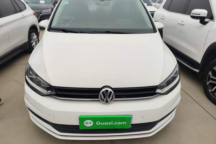 Used Volkswagen Touran 2018 Volkswagen Touran L 280TSI DSG Comfort Edition 7 Seats China VI Standard
