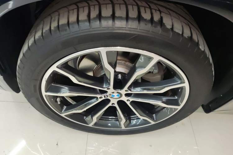 Used BMW X3 2022 Second Facelift xDrive30i Leading Edition M Night Sky Package
