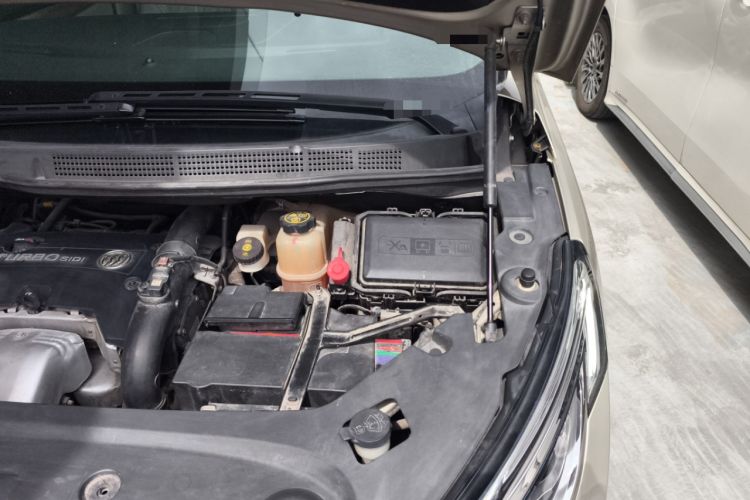 Used Buick GL8 2018 ES 28T Comfort Model China VI Standard
