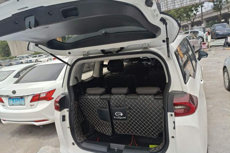 Used GAC Trumpchi M6 2019 270T DCT Luxury Edition (7-seater) China VI
