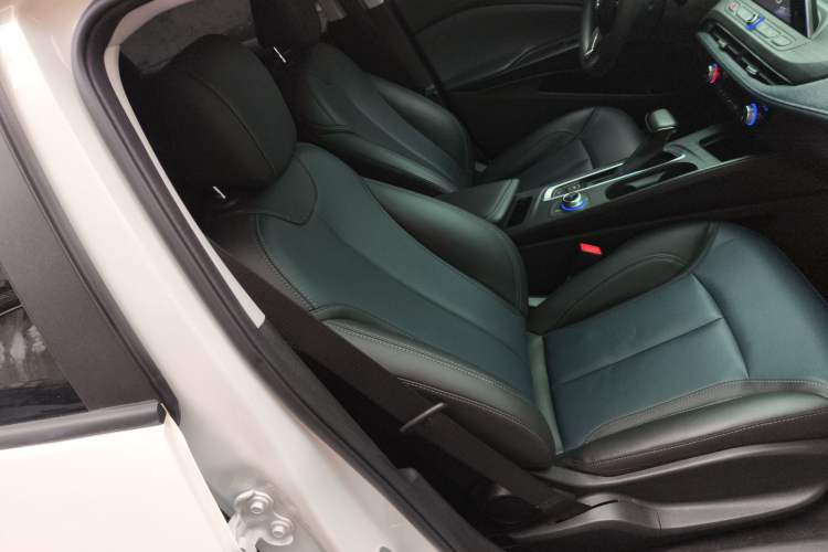 Used Buick Velite 6 2023 430km Range Commuter Version