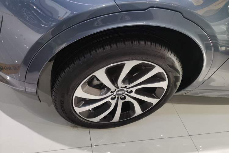 Used Land Rover Discovery Sport 2022 Revised Version 249 PS R-Dynamic S Performance Edition 5 Seats