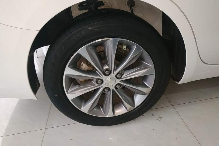 Used Chevrolet Monza 2020 320 Automatic Enjoyment Edition
