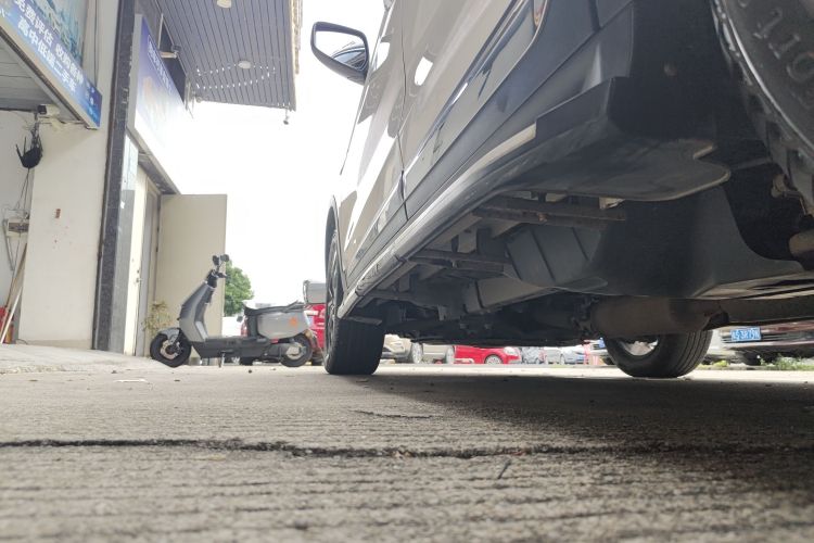 Used Dongfeng Fengdu MX5 2016 2.0L Automatic Flagship Edition
