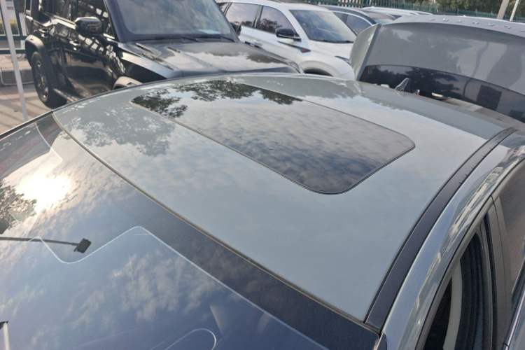 Used Hyundai Elantra 2021 1.5L CVT LUX Prestige Edition
