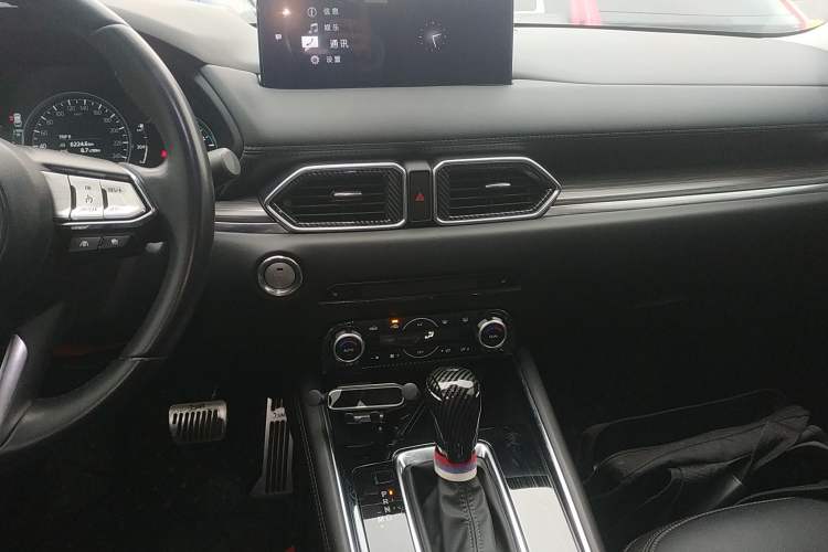 Used Mazda CX-5 2022 2.5L Automatic Two-Wheel Drive ZhiZun Version
