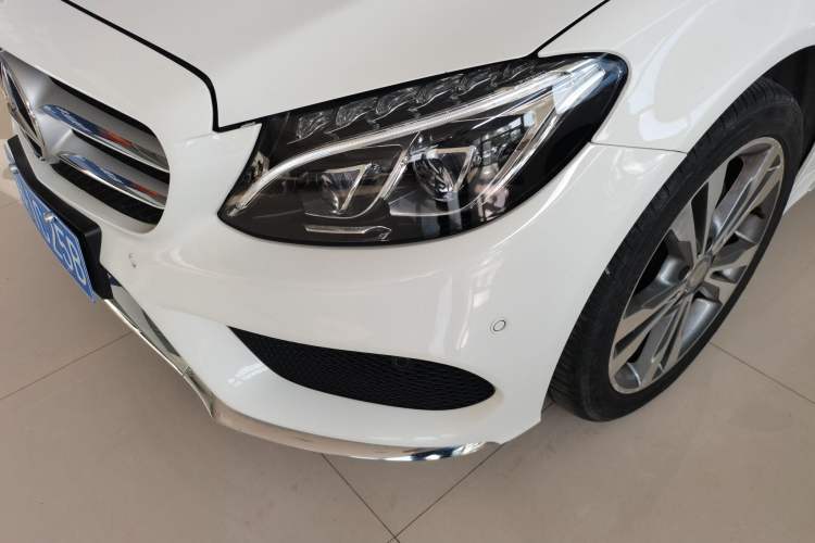 Used Mercedes-Benz C-Class 2017 Facelift C 200 L 4MATIC Sport Edition
