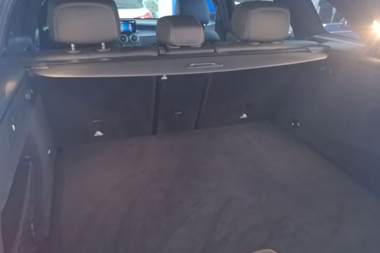 Used Mercedes-Benz GLC 2020 GLC 300 L 4MATIC Dynamic Edition
