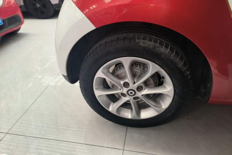 Used  forfour 2016 1.0L 52 kW Dynamic Edition
