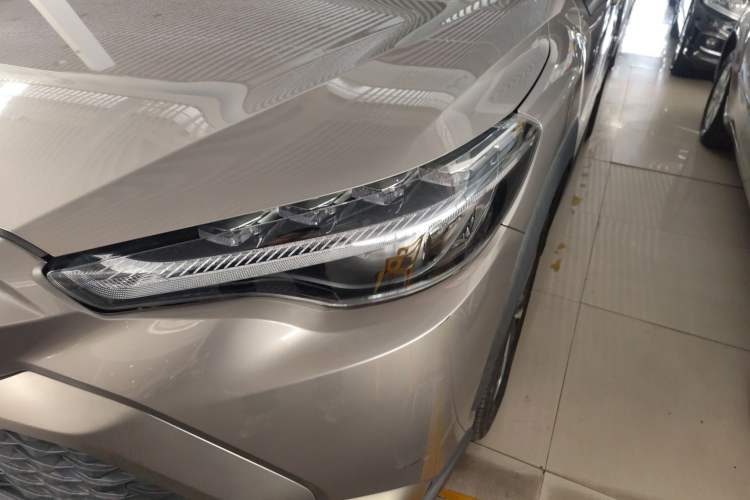 Used Toyota FRONTLANDER 2022 2.0L CVT Luxury PLUS Edition
