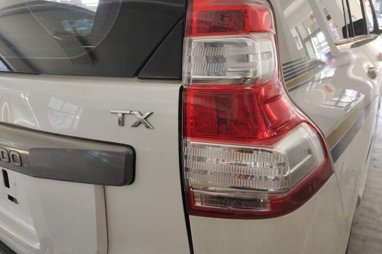 Used Toyota Prado 2016 2.7L Automatic Standard Edition
