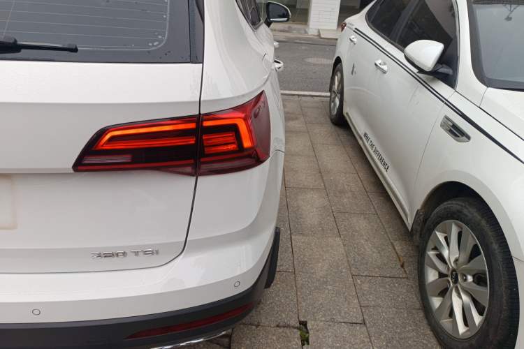 Used Volkswagen Tharu 2021 280TSI Two-Wheel Drive Comfort Edition
