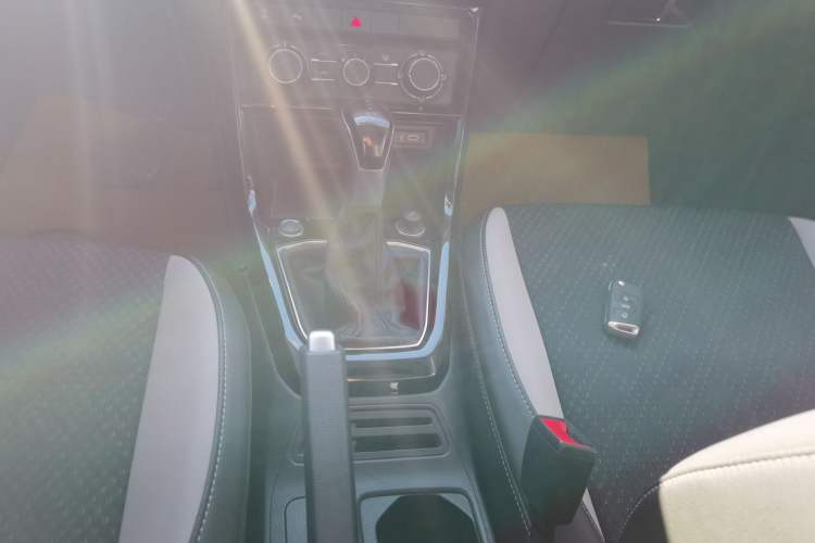 Used Volkswagen Tacqua 2023 200TSI DSG Joy-Connect Edition