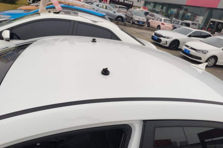 Used Geely Auto Emgrand 2019 Leading Edition 1.5L Manual Luxury Model China VI Standard
