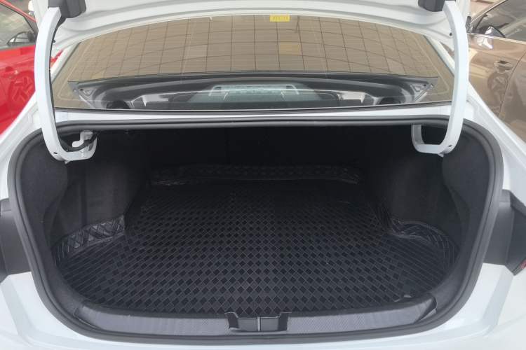 Used Volkswagen Sagitar 2024 300TSI DSG Excellence Edition
