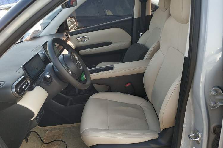 Used Wuling Bingo PLUS 2024 510 km Flagship Edition Four-Seater Version
