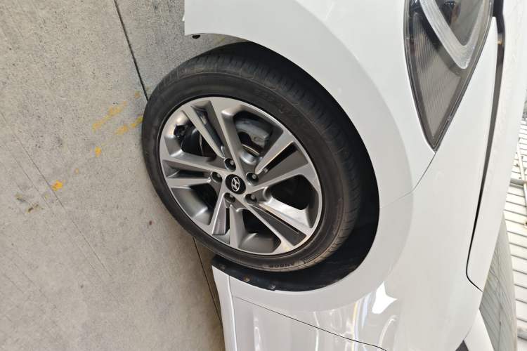 Used Hyundai Elantra 2016 1.6L Automatic ZhiXuan – Elite Version
