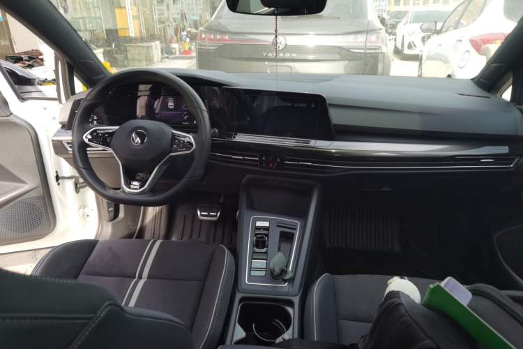 Used Volkswagen Golf 2021 280TSI DSG Pro First Edition
