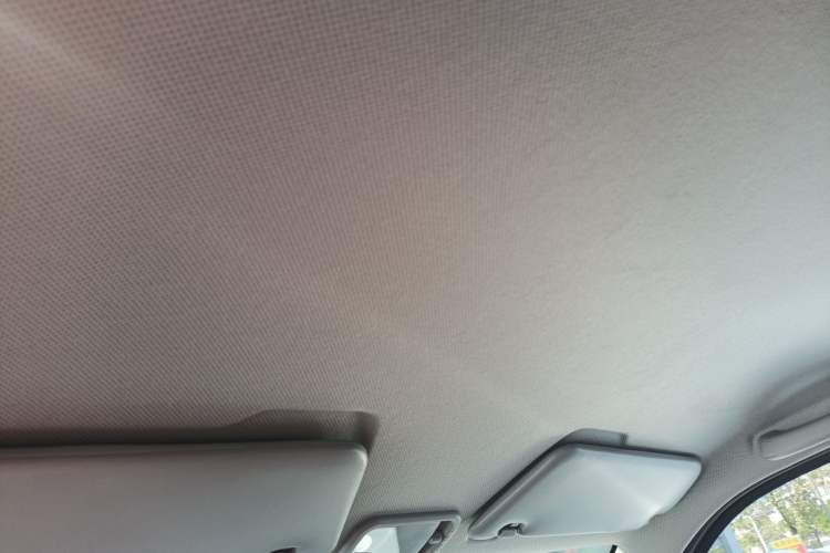 Used Wuling Hongguang MINIEV 2022 Macaron Fashion Model Lithium Iron Phosphate