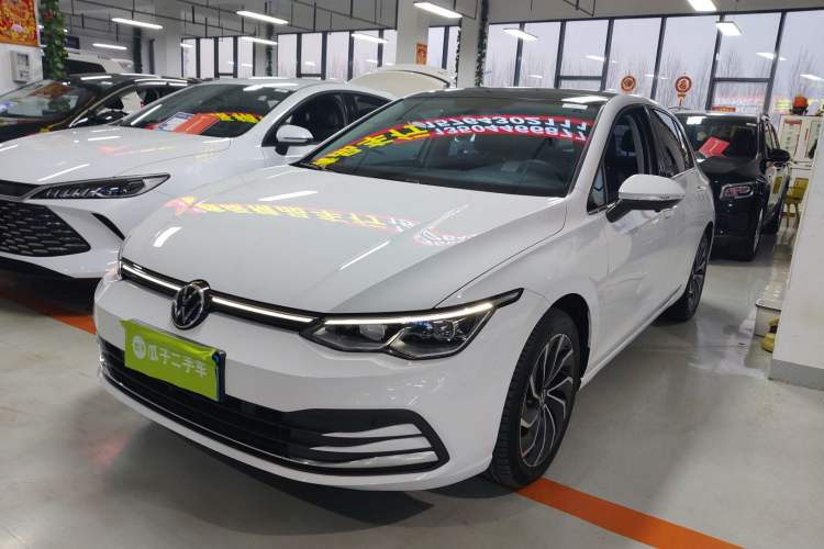 Used Volkswagen Golf 2023 Facelift 280TSI DSG Pro
