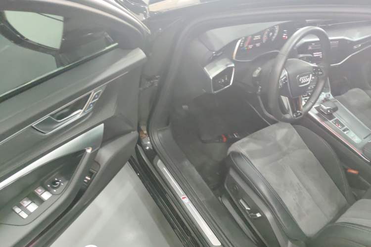 Used Audi A6L 2023 40 TFSI Luxury Dynamic Model