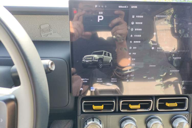 Used  V23 2025 501 Four-Wheel Drive Intelligent Driving Version
