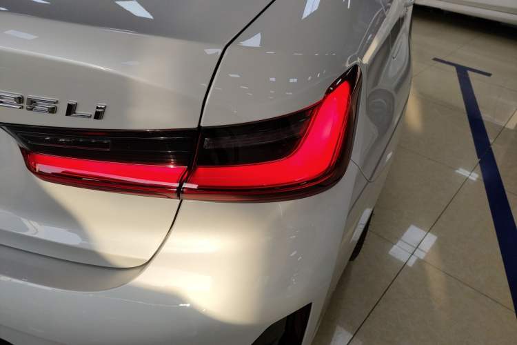 Used BMW 3 Series 2025 325Li M Sport Package
