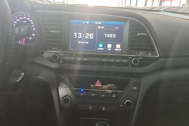 Used Hyundai Elantra 2016 1.4T Dual-Clutch Xuan Dong · Dynamic Version