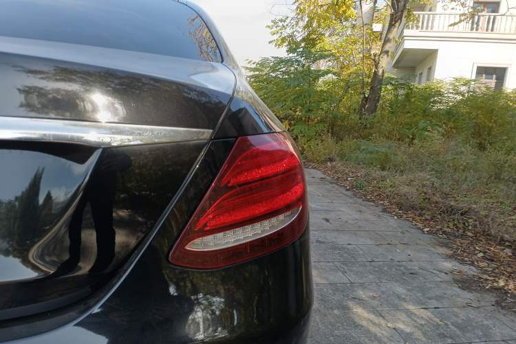 Used Mercedes-Benz E-Class 2020 Facelift E 260 L