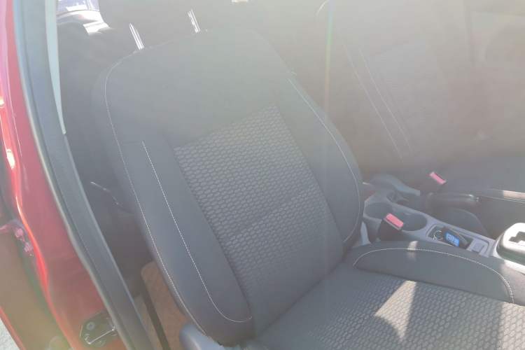 Used Ford Focus 2013 Hatchback Classic 1.8L Automatic Base Model