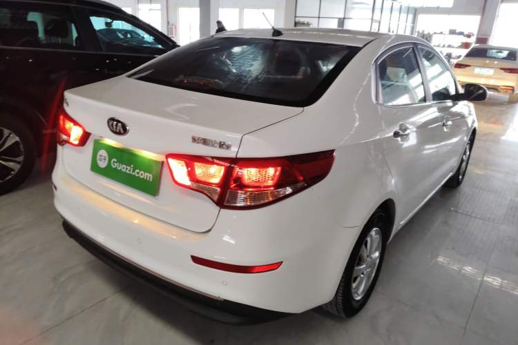 Used Kia K2 2015 Sedan 1.4L Automatic GLS
