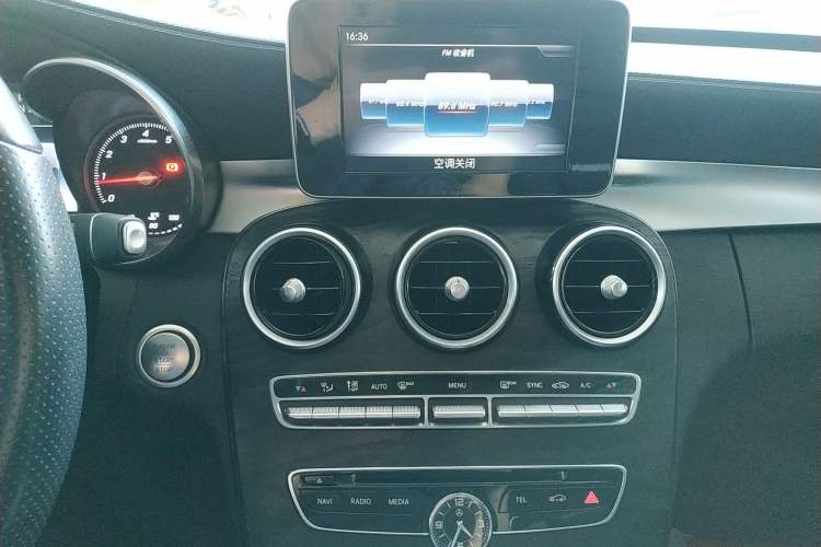 Used Mercedes-Benz C-Class 2018 C 180 L Fashion Edition Sport Version