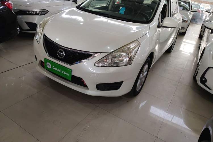 Used Nissan Tiida 2014 1.6L CVT Comfort Model
