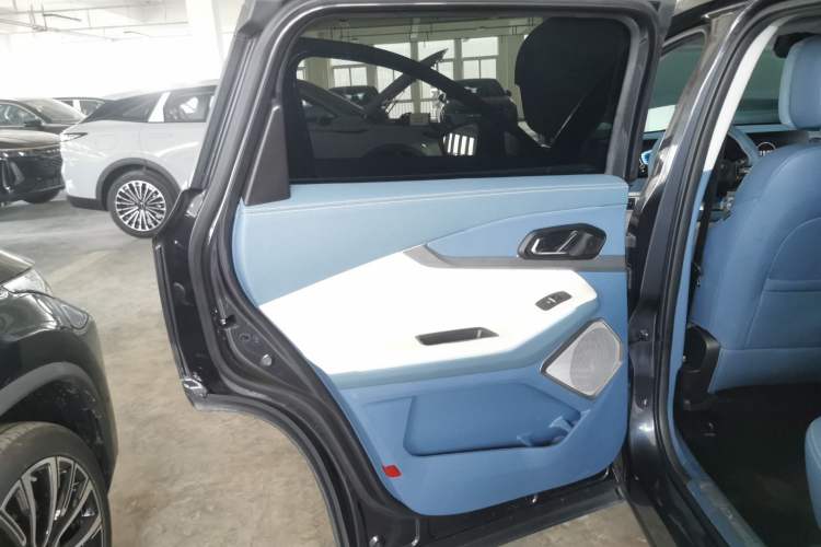 Used  Lingyun 2023 400T Four-Wheel Drive Star Prestige Edition
