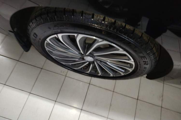 Used Buick LaCrosse 2023 28T Prestige Edition
