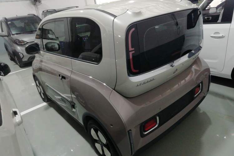 Used Baojun KiWi EV 2023 DJI Edition Lithium Iron Phosphate