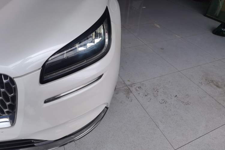 Used Lincoln Corsair 2020 2.0T Two-Wheel Drive Luxury Edition
